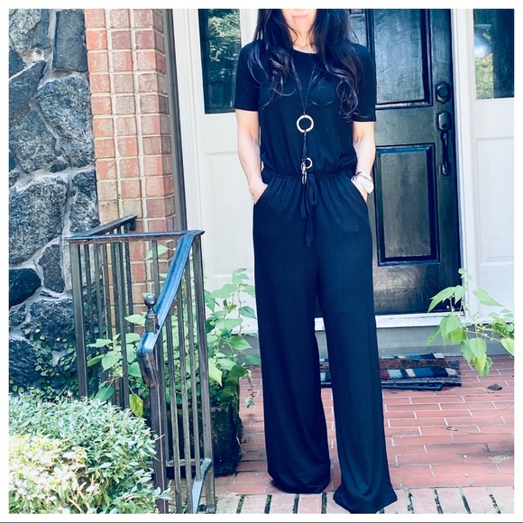 ShopEvelynne Pants - BLACK FABULOUS WIDE LEG SIDE POCKETS JUMPSUIT